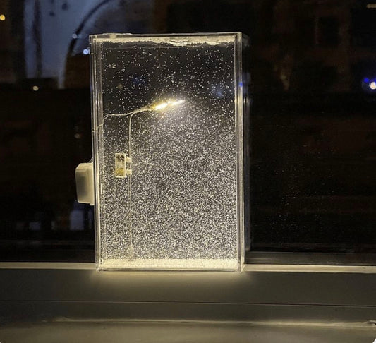 Snowfall Lamp